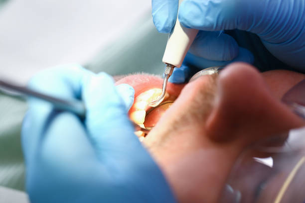 Best Dentist Open Late Near Me  in Richmond, IL